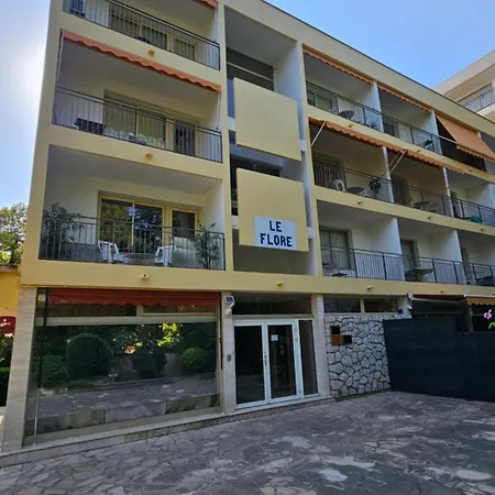 T2 Meuble L'escale Provencale *